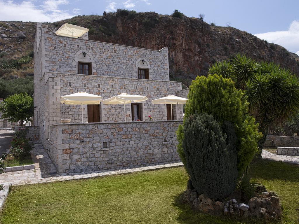 Foivos 2 Hotel Gythio Bagian luar foto